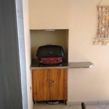 Luxury Sea View Apartment Ofrinion Bagian luar foto